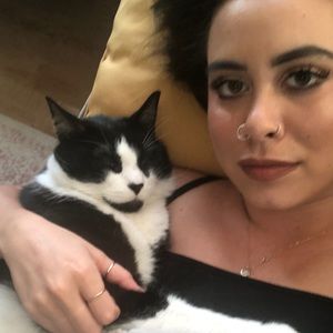 Meet your Posher, Bethany